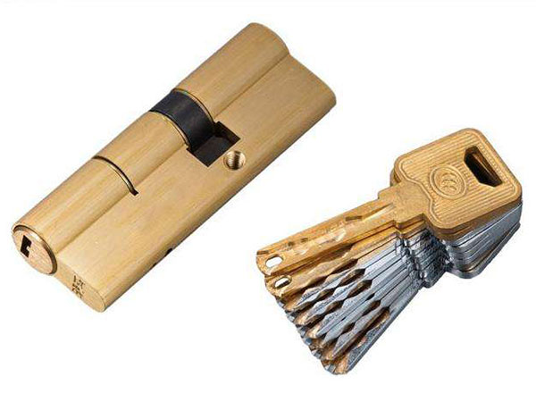 膠州上門換鎖(快速上門開鎖)